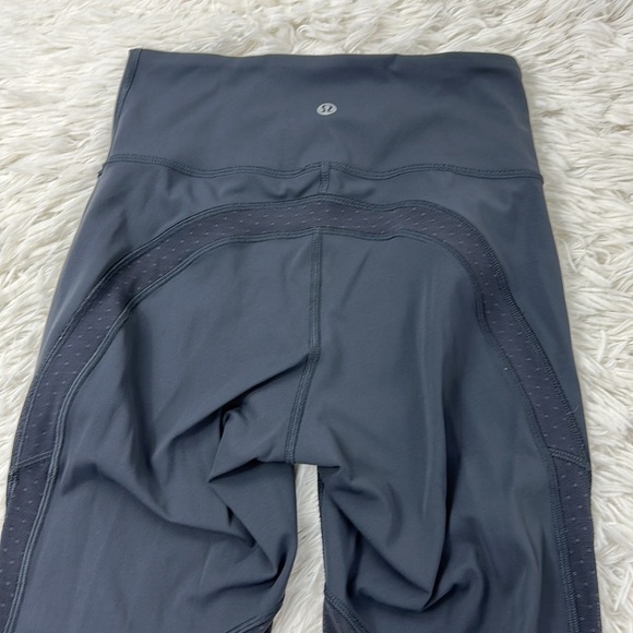 Lululemon Revitalize Crop (21") Blue Tied - Picture 6 of 7